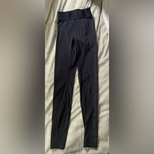 LULULEMON womens xtra small black design full length leggings